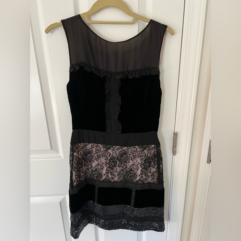 Jessica Simpson Black Multi-Textured Dress